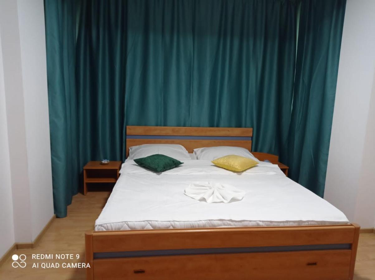 Apartament Lulu Mamaia Nord, 3 Minute De Plaja 那沃达利 外观 照片